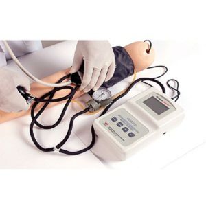 Braço para Treino de Injeção e Aferição da Pressão Arterial