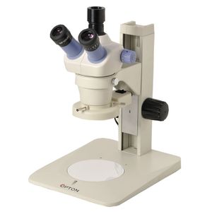 Microscópio Estereoscópico Trinocular Zoom 0.7X 3X Aumento 7X até 30X Iluminação Refletida a 8W Fluorescente